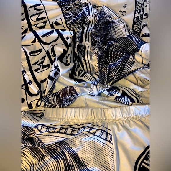 MONEY Jumpsuit - Picture 4 of 7